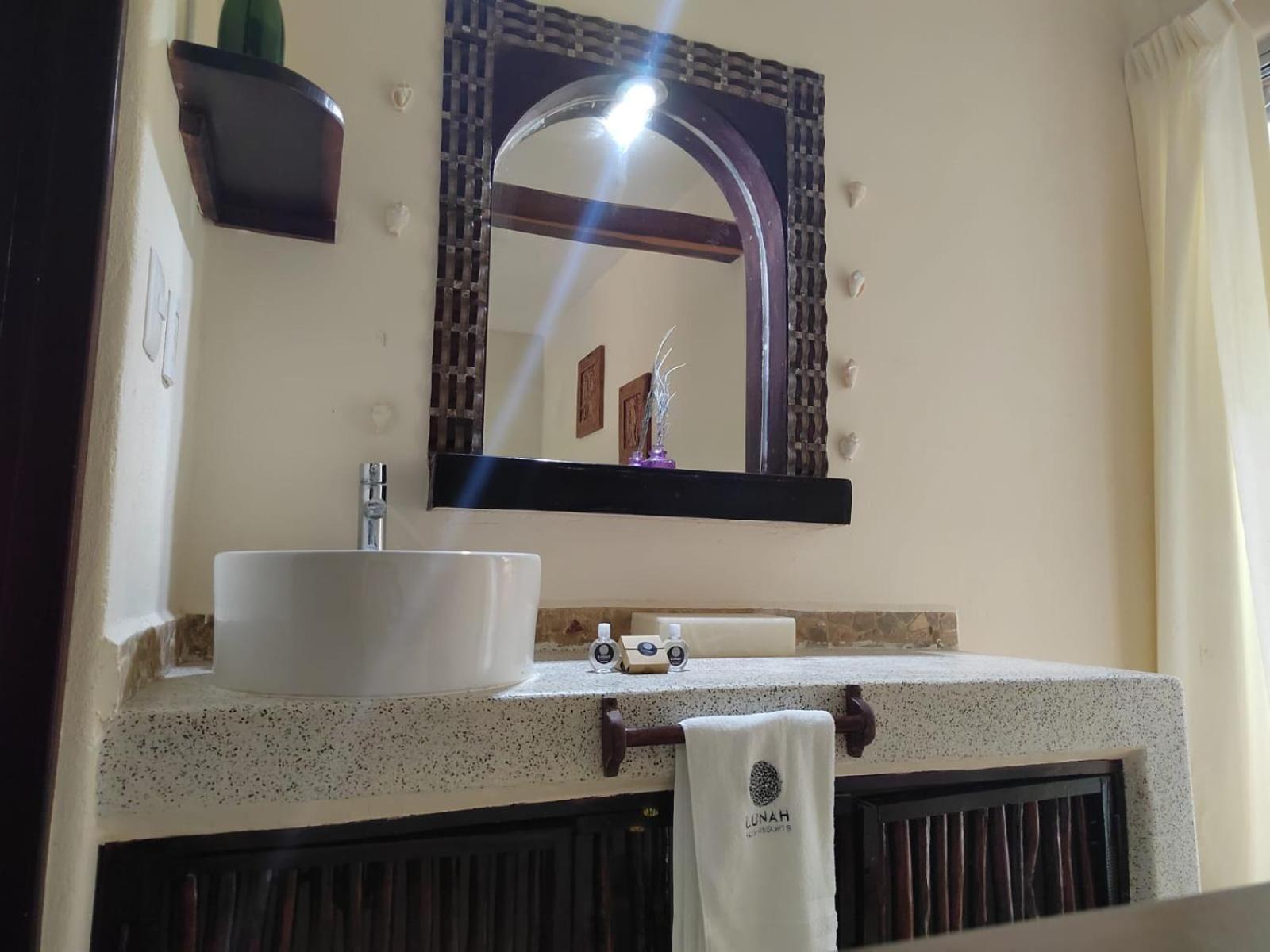 Lunah Xcacel Suites Chemuyil المظهر الخارجي الصورة